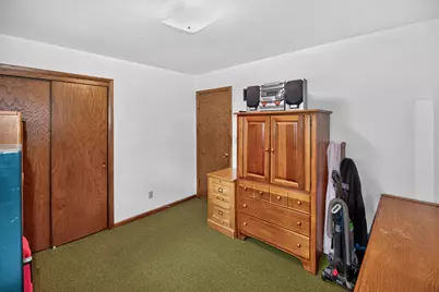 3174  Division Rd, Jackson, WI 53037 - Photo 26