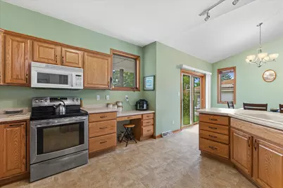 3297 E Ramsey Ave, Cudahy, WI 53110 - Photo 18