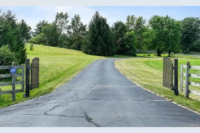 5160  Neumann Ln, Wheatland, WI 53105 - Photo 2
