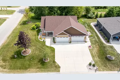 6996  Barney Ct, Trenton, WI 53090 - Photo 8