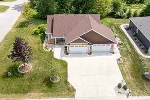 6996 Barney Ct, Trenton, WI 53090 - Photo 8
