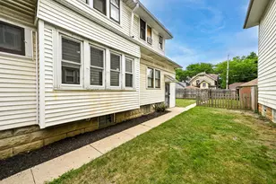 2908 N 51st St, Milwaukee, WI 53210 - Photo 44