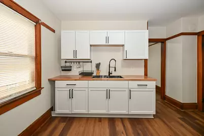 2908 N 51st St, Milwaukee, WI 53210 - Photo 16