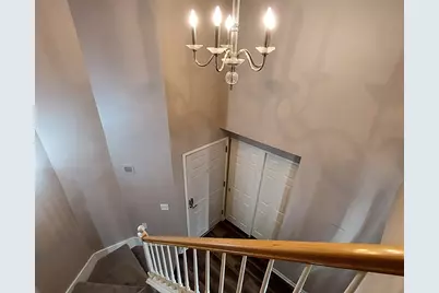 270 E Highland Ave #812, Milwaukee, WI 53202 - Photo 18