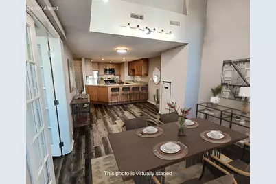 270 E Highland Ave #812, Milwaukee, WI 53202 - Photo 6