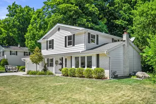5888 Riverside Dr, Greendale, WI 53129 - Photo 4