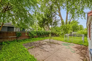 5661 N 73rd St, Milwaukee, WI 53218 - Photo 6