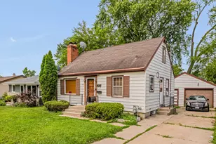 5661 N 73rd St, Milwaukee, WI 53218 - Photo 2