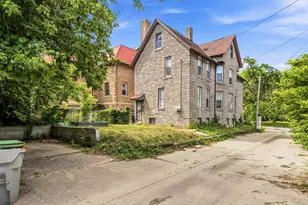 117 E Chambers St, Milwaukee, WI 53212 - Photo 18