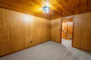 2421 Skyline Dr, West Bend, WI 53090 - Photo 32