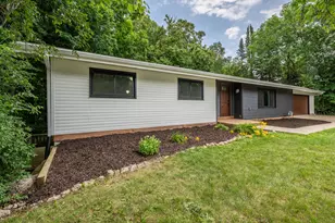 2421 Skyline Dr, West Bend, WI 53090 - Photo 4