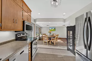 216 S Elmwood Ave, Burlington, WI 53105 - Photo 6