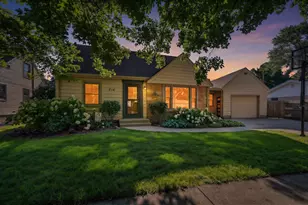 216 S Elmwood Ave, Burlington, WI 53105 - Photo 28