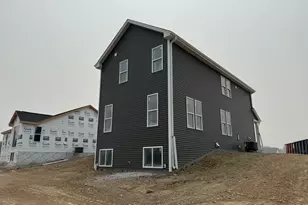 3661 Perennial Pkwy, Racine, WI 53126 - Photo 12