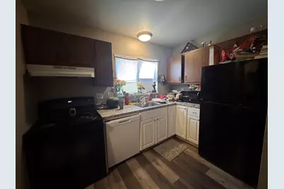 8811 W Mitchell St #8813,8815, West Allis, WI 53214 - Photo 10