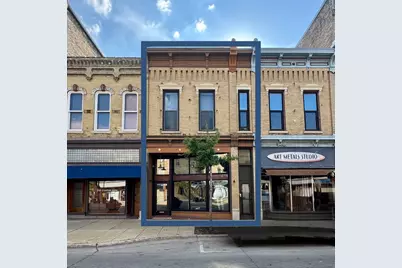 334  Main St #334 1/2, Racine, WI 53403 - Photo 2