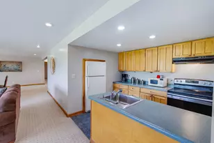 W225N3524 Wethersfield Rd, Pewaukee, WI 53072 - Photo 34