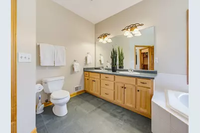W225N3524  Wethersfield Rd, Pewaukee, WI 53072 - Photo 22