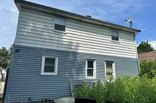 5026 N 60th St, Milwaukee, WI 53218 - Photo 8