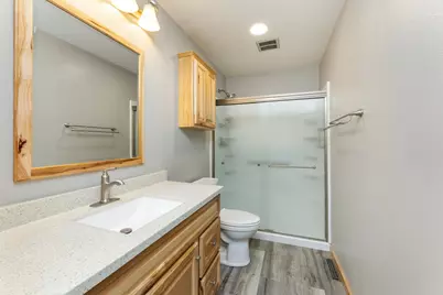 703  Lake St, Onalaska, WI 54650 - Photo 18