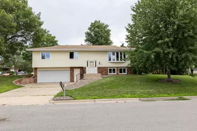 703  Lake St, Onalaska, WI 54650 - Photo 1
