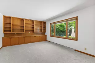 800 E Dean Rd, Fox Point, WI 53217 - Photo 22