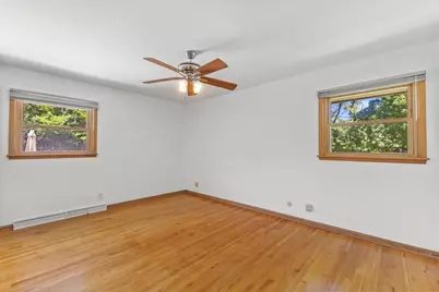 800 E Dean Rd, Fox Point, WI 53217 - Photo 30