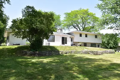 1840  Alverno Dr, Brookfield, WI 53005 - Photo 34