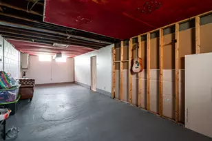 8127 W Herbert Ave, Milwaukee, WI 53218 - Photo 14