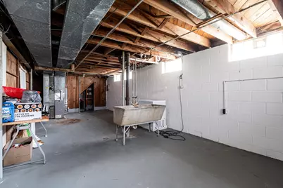 8127 W Herbert Ave, Milwaukee, WI 53218 - Photo 12