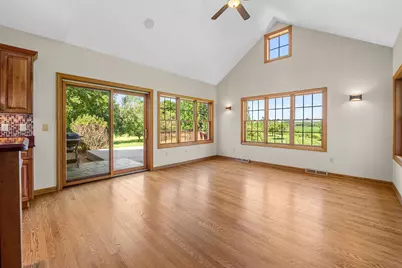 W287N6371  Broadwing Ct, Hartland, WI 53029 - Photo 12