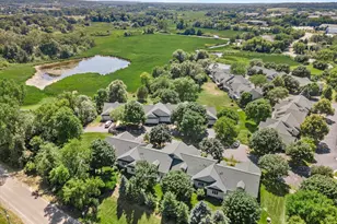 293 Cardinal Ln, Hartland, WI 53029 - Photo 6