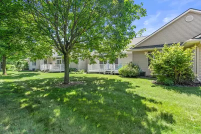 293  Cardinal Ln, Hartland, WI 53029 - Photo 8