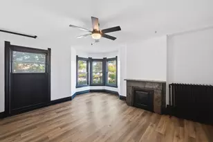 807 N 23rd St, Milwaukee, WI 53233 - Photo 20