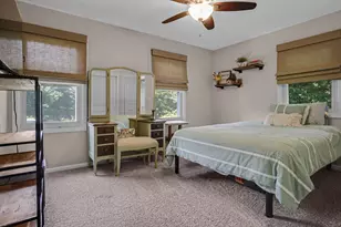1626 Devonshire Dr, Cedarburg, WI 53012 - Photo 22