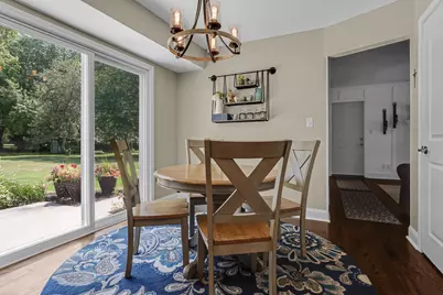 1626  Devonshire Dr, Cedarburg, WI 53012 - Photo 10