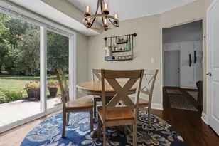 1626 Devonshire Dr, Cedarburg, WI 53012 - Photo 10