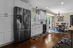 1626 Devonshire Dr, Cedarburg, WI 53012 - Photo 8