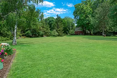 1626  Devonshire Dr, Cedarburg, WI 53012 - Photo 34