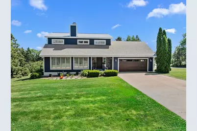 16865  Eldorado Dr, Brookfield, WI 53005 - Photo 2