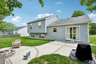 242 Deer Path Dr, Genoa City, WI 53128 - Photo 40