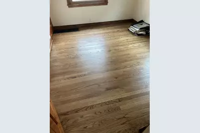 2745 S 68th St, Milwaukee, WI 53219 - Photo 10