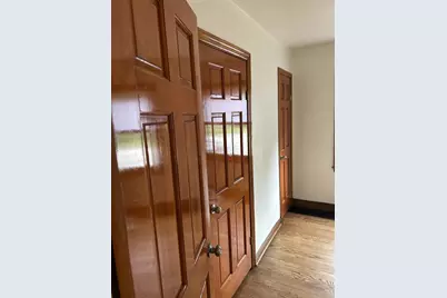 2745 S 68th St, Milwaukee, WI 53219 - Photo 8