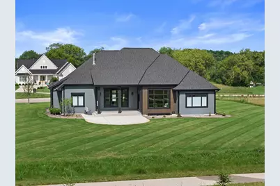 4077  Hawthorn Farm Ct, Delafield, WI 53058 - Photo 56