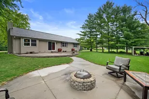 610 Green Bay Dr, Mayville, WI 53050 - Photo 20
