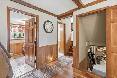 2789 N Mayfair Ct, Wauwatosa, WI 53222 - Photo 16