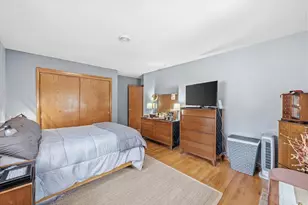 2789 N Mayfair Ct, Wauwatosa, WI 53222 - Photo 20