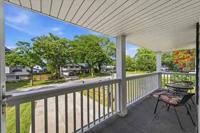 2789 N Mayfair Ct, Wauwatosa, WI 53222 - Photo 26