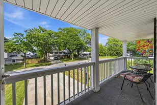 2789 N Mayfair Ct, Wauwatosa, WI 53222 - Photo 26