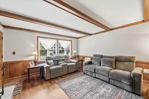 2789 N Mayfair Ct, Wauwatosa, WI 53222 - Photo 14